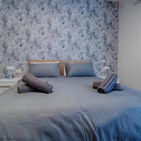 New 3 Bedroom Family With Terrace *