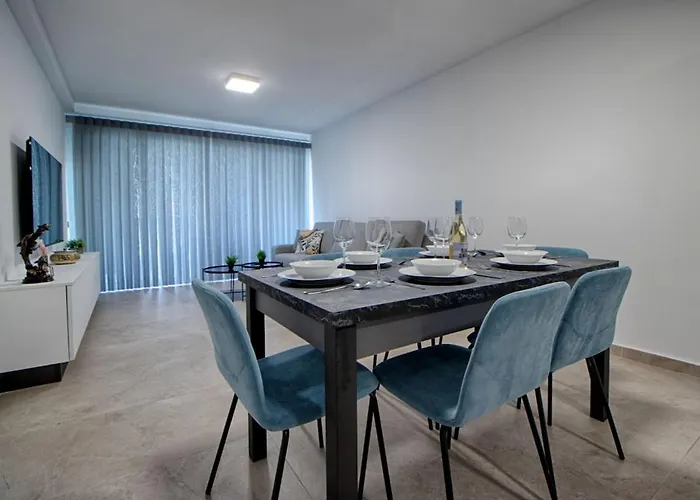 Apartman New 3 Bedroom Family With Terrace