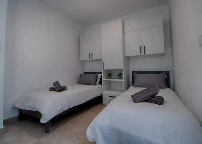 New 3 Bedroom Family With Terrace St. Paul's Bay